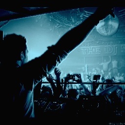 Your daily dose of house music, mixtapes and more!