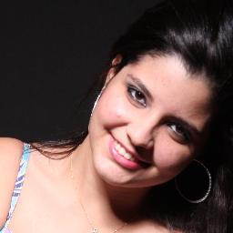 Filha do rei altíssimo, Deus razão da minha vida! Estudante de Fisioterapia! :D Segue aí?!