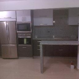 conlucaslrca's profile picture. fabricamos puertas blindadas y cocinas empotradas tipo modernas trabajamos a nivel nacional