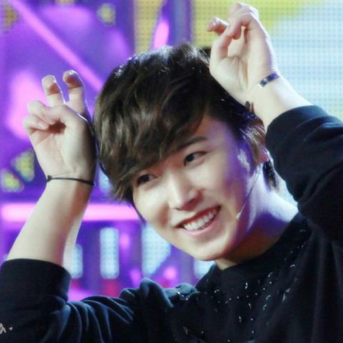 @sungmin_1986_bの追放よう  無言フォローごめんね。