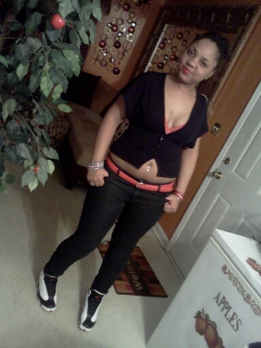University Of Louisville Freshman ; ; Fuck Ese Fake Ass Pressed Out Bitches ; Just Me && Myy Familyy