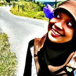 i'm a pharmacist in the future, and i'm proud.