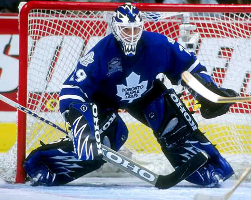 Tendy by night. Shoot me a follow I'll follow back;).     Canadian all the way. Die hard leafs fan I bleed blue. #TeamAwesome Member
