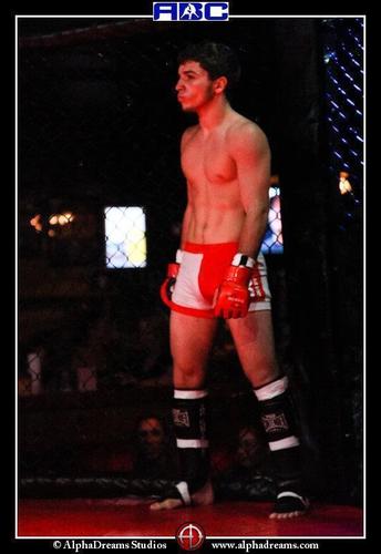 2 time naga champion, 3-0