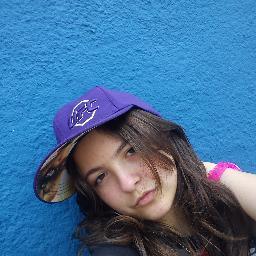 Directioner/Mahomie/VampireManiac/5SOSfam/Avril Lavigne/Ed Sheeran/Livros/Musica/Filme/