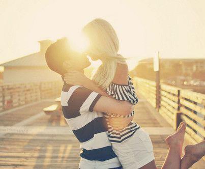 TeenShips_'s profile picture. if you relate...retweet! if you dont then go away