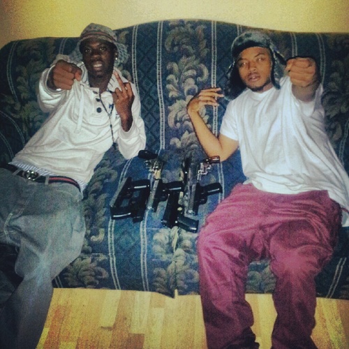 Trapstar Rapstar Rockout No Guitar Nun But Tec 9 & 30's With This Rap Shit El'Chapo Trapgod Whateva You Wanna Call It Deathrow Boyz Com On Man ! Free Big Bra .