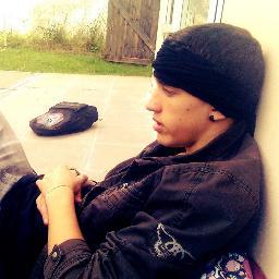 jonykalaczuk's profile picture. la vida es una joda, si no jodes te joden, si te joden jodete.