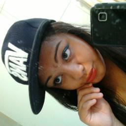 ’ Meu lema é ser feliz , &’ não perfeita! ((: