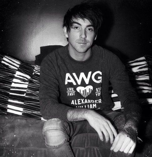 To busy twerking with Jack, bye