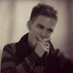 Club de fans dedicado al cantante canario @Cloude_Evans ♪♬Suscribete a su canal de youtube http://t.co/Ne2yVxjODz & visita su pág web http://t.co/zexCCOLUvF :D