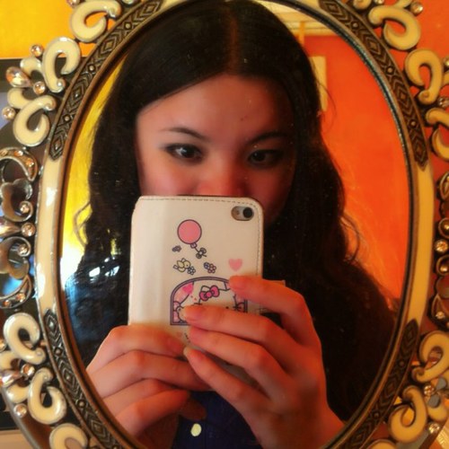 YYQ2012's profile picture. Je suis une fille en Suisse.. student of tourism, like reading, thinking, fashion, traveling, music, singing and of course, red wine.