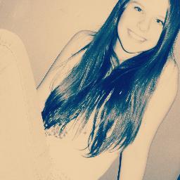 Hi:D I love 1D asdfghjklñ:D #FOLLOWBACK  I also follow back in tumblr http://t.co/74ZLFhG1iX and instagram sofismith_ :) x