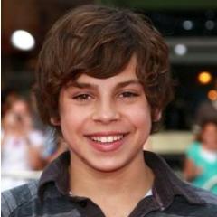 im max, im a wizard, isnt that cool?!? i know it is.