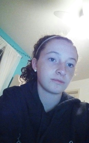 sydlewis_17's profile picture. 