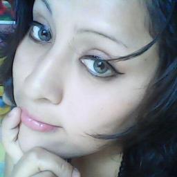 Soy una personita muy detallista y romantica, me encanta dibujar , escribir , leer, cantar , bailar , me gusta el deporte y la musica es lo que me fascina.