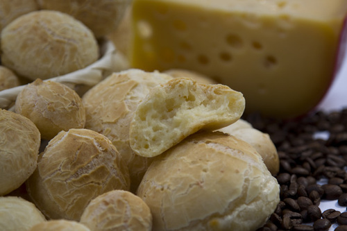 O Dia a Dia de uma Fábrica de Pão de Queijo...e de Croissants...e de Folhados..Tortas..Pão de Batata...e otras cositas más......