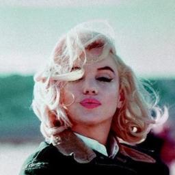 Heartless & cute, don't care.
I'm very sexual and cuss a lot, if you don't like it, unfollow me. Muaahhhh. 