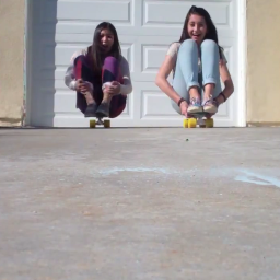 KianaEmily's profile picture. @emilymtruong @kianaip 
http://t.co/tFaH4u0QB1