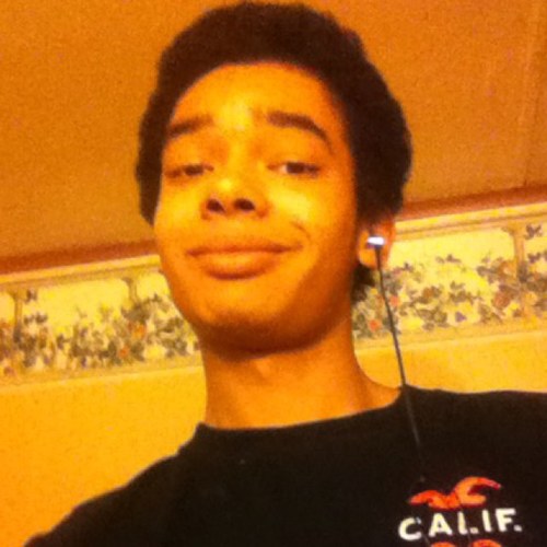 Music, chillin, sports, and miss mary. Thats what im doing hbu???