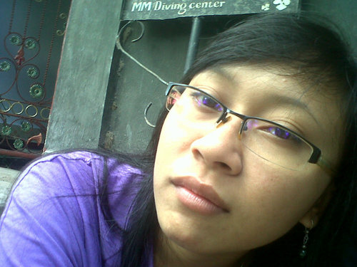 Guru/ka.ur Hum di SMP Angkasa, Manager di Oriflame,