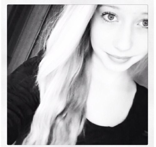 17. Sixth form. Parties. Friends. Life ❤

#teamfollowback