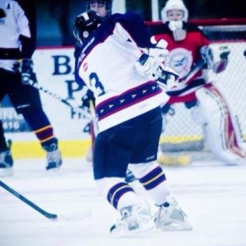 CameronPardy98's profile picture. 