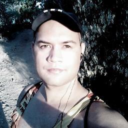Geminiano , palmeirense, e de bem com a vida com esse mundão que Deus me deu!!! xD