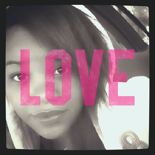 ArianaGbubble99's profile picture. 14 years old & Ariana Grande is my life :) I worship this goddess, I wish to meet her one day. A girl can only wish :D plus i follow back! :-) xx