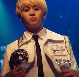 bambamsat_'s profile picture. เฮ้!! ~ เราชื่อ 'แบม' นะ เป็นบิวตี้ เมนโยซอบ ^0^ คิวบ์แฟมมิลี่ จิ้นได้ทุกคู่แหละ แต่หลักๆคือ - ดูซอบ จุนซึง อุ่นกวัง - รักฟลว.~