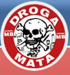 A campanha Droga Mata foi criada em 1993 pelo jornalista e festeiro das periferias Mauro Borges, com o objetivo de usar o poder da informação contra as drogas.
