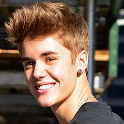 i'm directioner, belieber and i'm a big fan  the james rodriguez
@justinbieber @niallofficial @jamesdrodriguez folllow me
Love you guys
Porto,Portugal