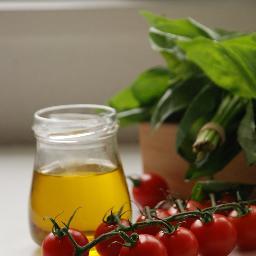 parttimechef's profile picture. Food Blogger, photography enthusiast, wife, mother, techie, cookbook fanatic, iphone addict