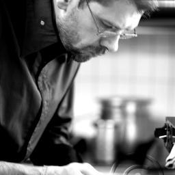 Chef étoilé au restaurant l'Esprit du Vin