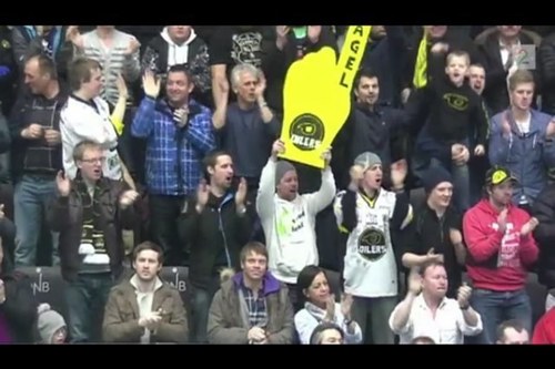 Dfeltet's profile picture. Herlig gjeng som gjør sitt beste for å skape god stemning i dnbarena. Oppfordrer alle andre til å gjøre det samme