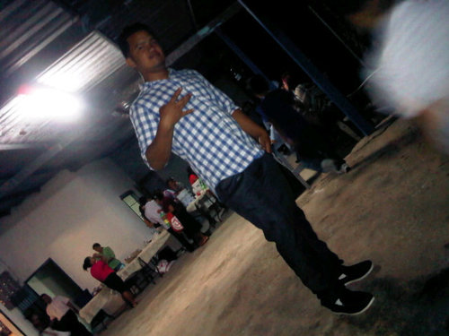 Alegre. Paciente. Divertido..