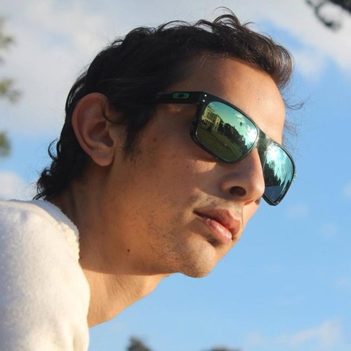 vscollo10's profile picture. 