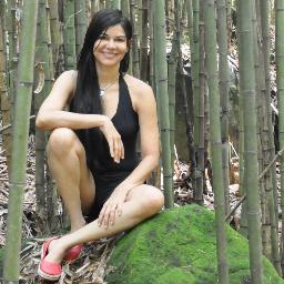 artes plásticas, fotografia, artesanato , bloggeira, professora, bailando flamenco e dança oriental, Swásthya Yôga, qualidade de vida, Estudando Swásthya Yôga.