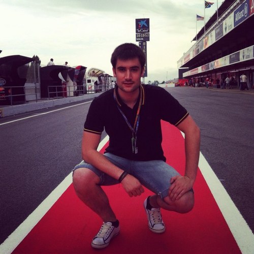 ernestalives's profile picture. 