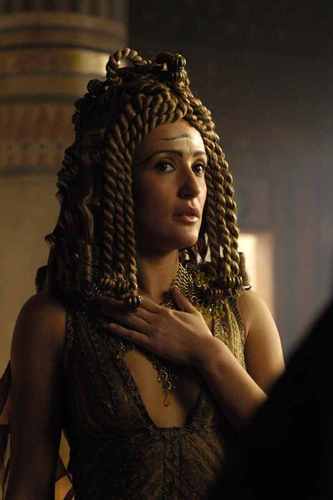 You know the original story, I'm Cleopatra turned Vampyr by@LillithOriginal as Antony died in my arms Now I roam the world looking for my next great seduction
