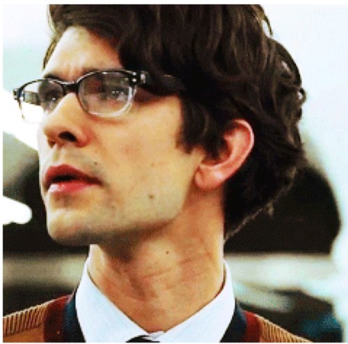 Government employed, computer whizz, Earl Grey addict and a walking encyclopedia. - http://t.co/X3rDAkA6JI