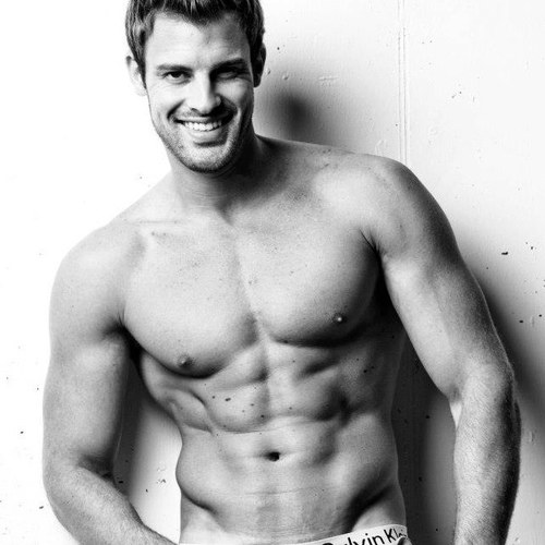 Modelo y Actor Venezolano, Boliviano