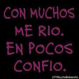 Soy Muy Alegre Me Gusta Mucho la musica Y Salir Con mis Amigos