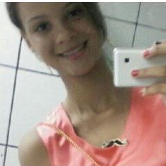 °•natháliaa ზ 
Sou egoista . impasiente e um pouco insegura. Cometo erros, sou um pouco fora do controle e às vezes difícil de lidar