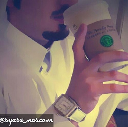 قلبي أزرق وبرتقالي ، وللخير باغي ، واللي يعجبه ذا الاستايل يطخمني بفولو ، واللي ما أعجبه مع الايام بعجبه ، وسعوا صدوركم وانا أخوكم
