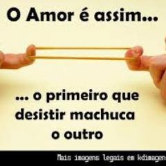 UMA PESSOA COMO TODAS
COM DEFEITOSS
COM QUALIDADES........E ASSIIM VAI.........