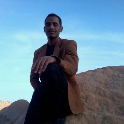 عجبتوو لمن يجمع المال والموت طالبهوو
@
وعجبتوو لمن يبني القصوور والقبر مسكنهوو