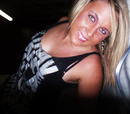 CLICK HERE TO LOOK AT MY ADULT PROFILE http://t.co/axaPd5rqlM