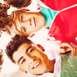Hello I am from Argentina owoner te One Directiones an desisire conoserlos I Love them