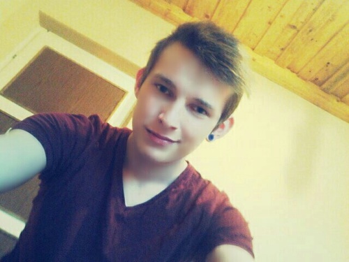 HI. pls follow me,and I follow back.:d
